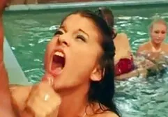 सौतेले पिता के साथ निप्पल। हिंदी सेक्सी एचडी मूवी वीडियो