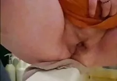 एक पड़ोसी एक छात्रावास में एक लड़की को चोदता सेक्सी मूवी एचडी हिंदी है।