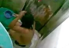 एक आकर्षक गोरा उसे बिल्ली सेक्सी फिल्म हिंदी फुल एचडी और cums छूत।