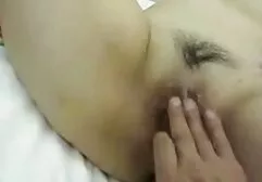 श्यामला सेक्सी एचडी हिंदी मूवी सेक्स खिलौने का उपयोग करती है।